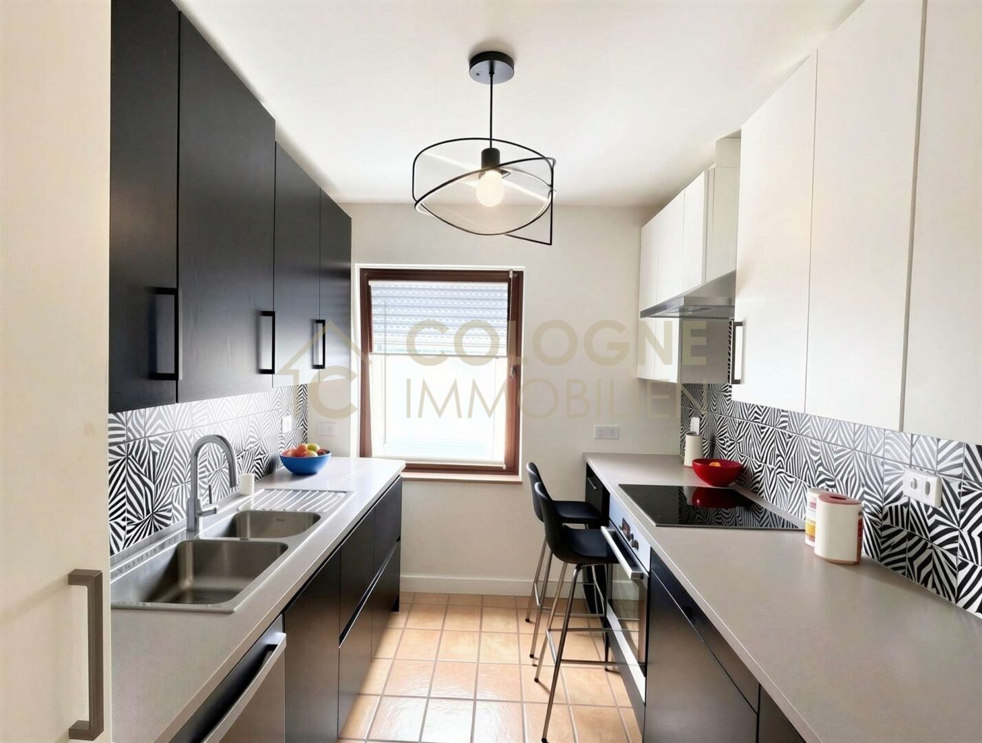 UG: Küche Einliegerwohnung -  Beispielv (Home Staging)
