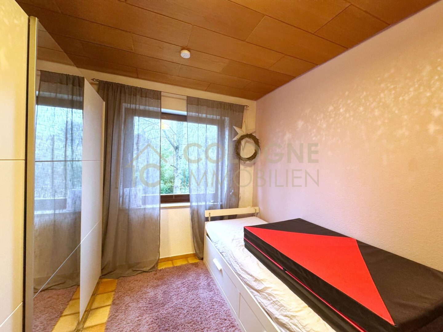 OG: Schlafzimmer
