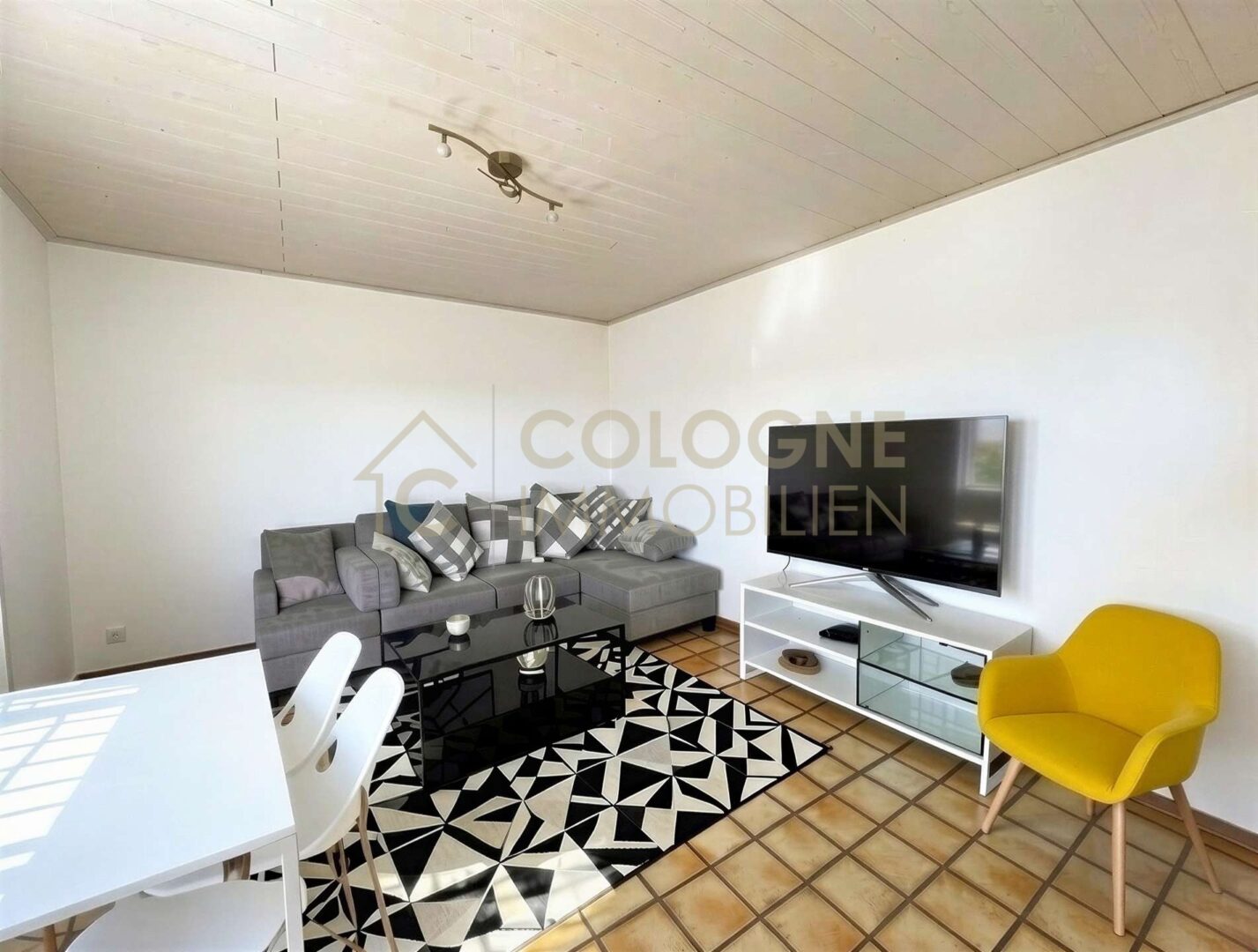 Wohn- und Esszimmer Einliegerwohnung - Beispiel (Home Staging)