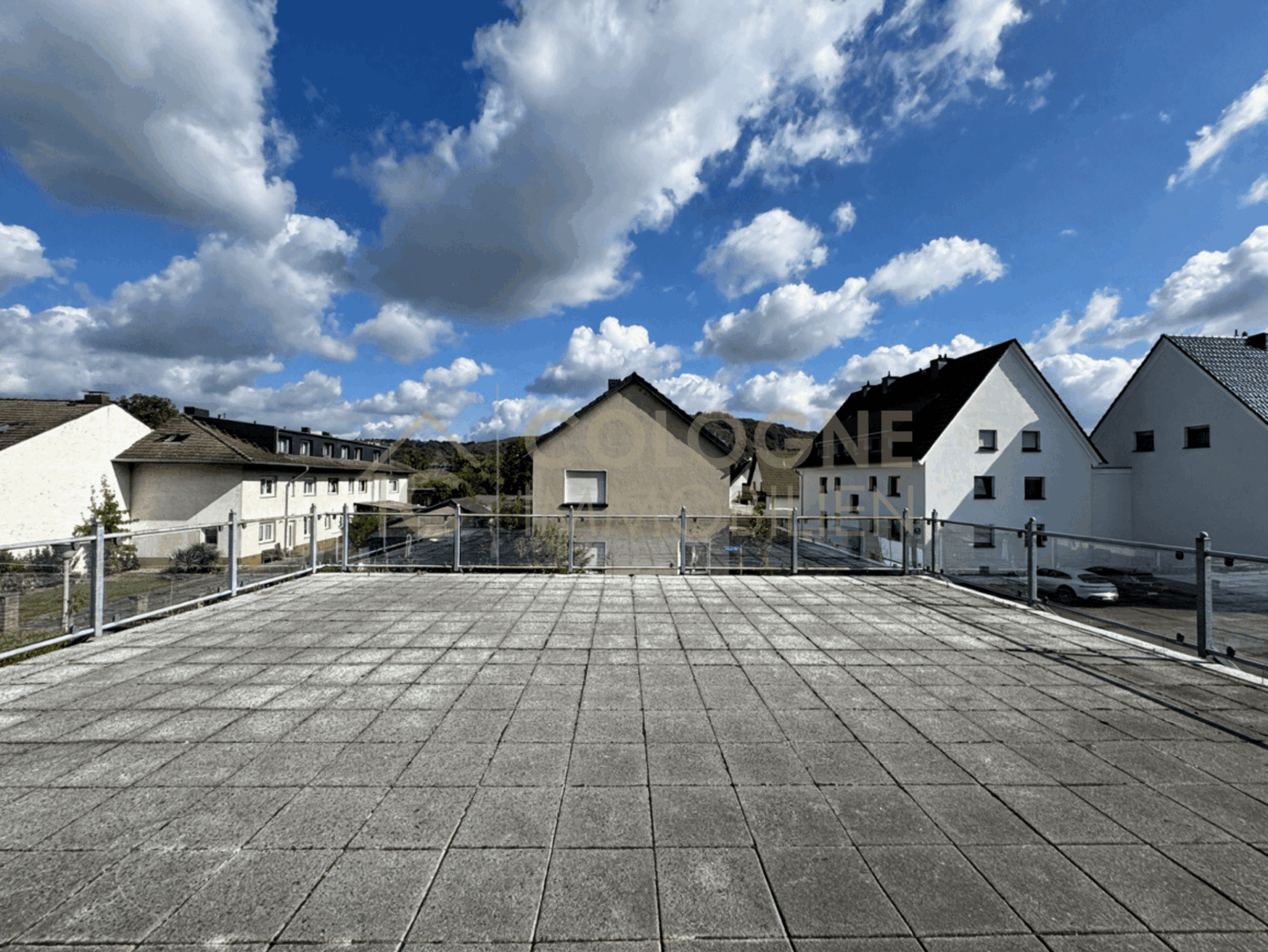 80 m² große Dachterrasse