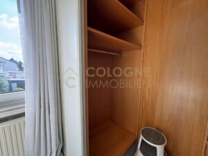Begehbarer Kleiderschrank