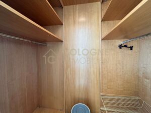 Begehbarer Kleiderschrank