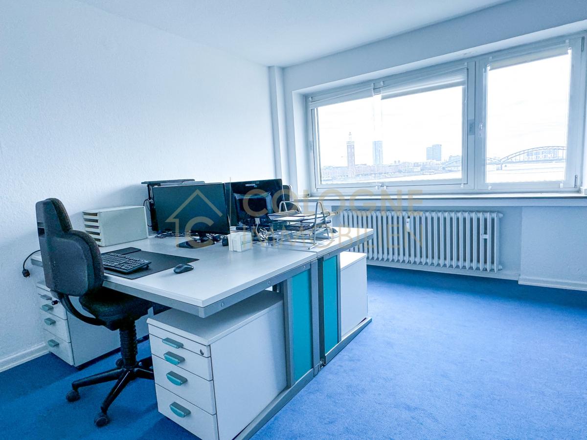 Bürozimmer 1